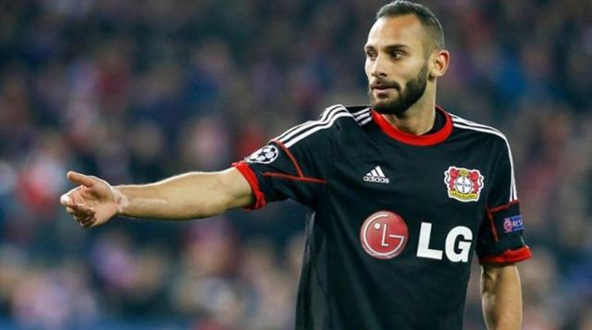 &Ouml;mer Toprak, Leverkusen'de kalıyor