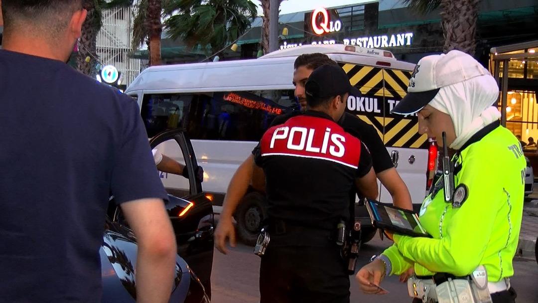 İstanbul Emniyet Müdürü Selami Yıldız, Bağcılar ve Küçükçekmece’de denetimlere katıldı 1