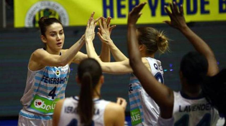 Fenerbah&ccedil;e 79 - 70 Wisla Can-Pack