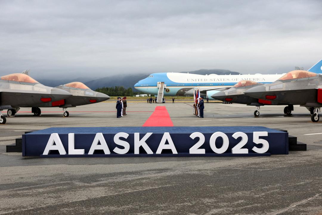 Alaska daki tarihi Trump ve Putin zirvesi sona erdi! Görüşme 3 saat sürdü: Açıklama bekleniyor 10