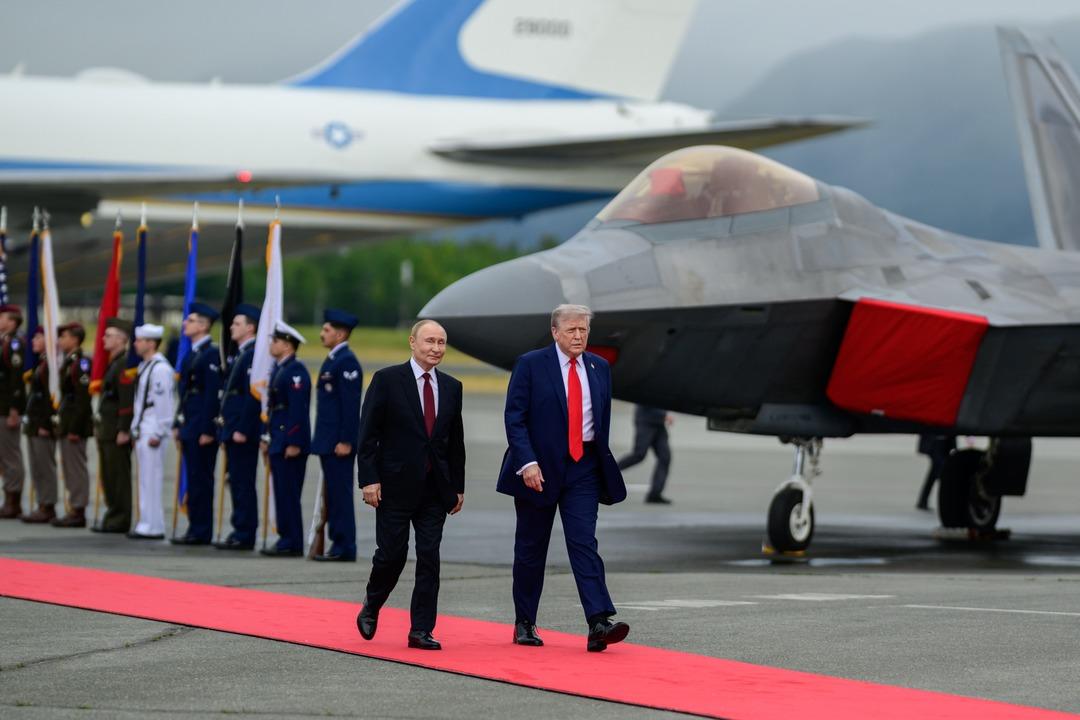 Alaska daki tarihi Trump ve Putin zirvesi sona erdi! Görüşme 3 saat sürdü: Açıklama bekleniyor 13