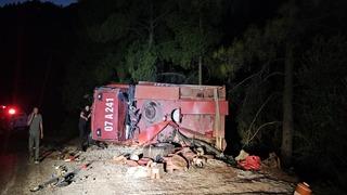 Yangın dönüşü arazöz devrildi; 2 işçi yaralandı