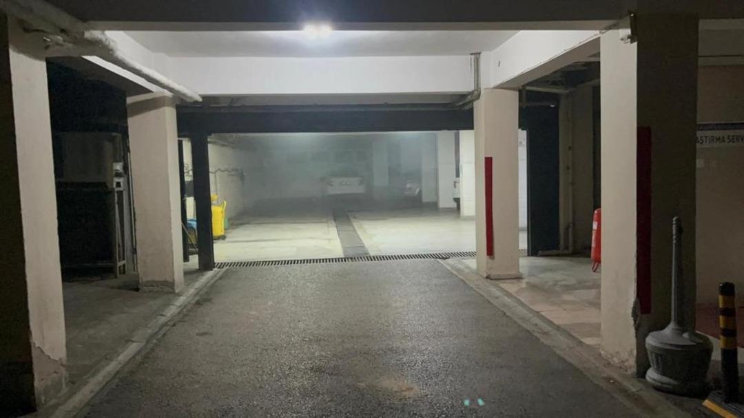 Eskişehir de belediye binasında yangın paniği! Dumanlar binaya yayıldı 6