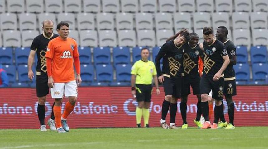 Medipol Başakşehir 2 - 3 Osmanlıspor