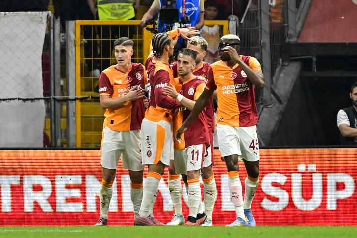 Galatasaray Karagümrük'ü de 3-0 yendi, 3'te 3 yapmayı başardı! Maçın ardından Rıdvan Dilmen'den Sarı-Kırmızılılar için çok konuşulacak Şampiyonlar Ligi tahmini... G1