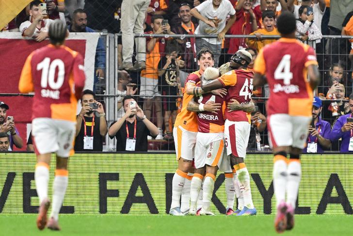 Galatasaray Karagümrük'ü de 3-0 yendi, 3'te 3 yapmayı başardı! Maçın ardından Rıdvan Dilmen'den Sarı-Kırmızılılar için çok konuşulacak Şampiyonlar Ligi tahmini... G3