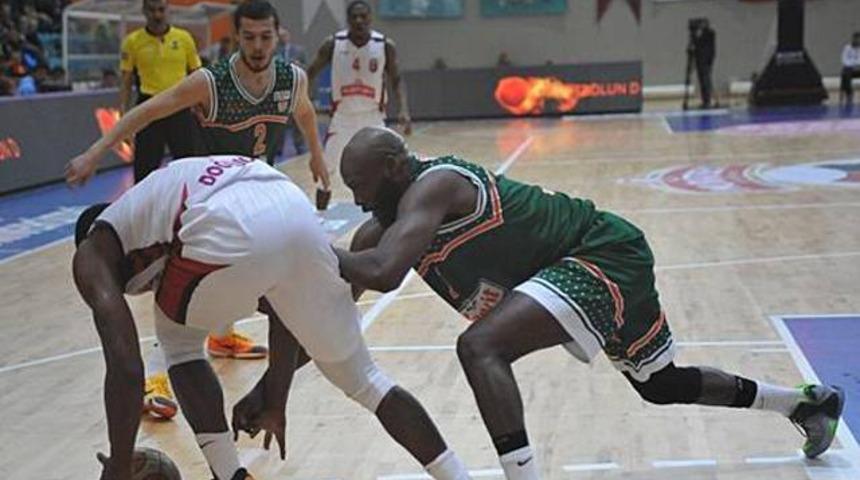 Muratbey Uşak Sportif 64-80 Banvit