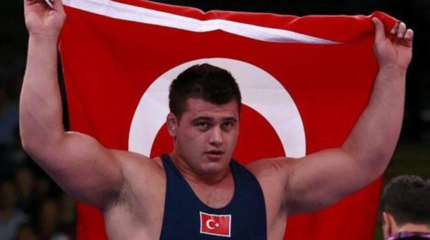 Rıza Kayaalp Avrupa Şampiyonu!