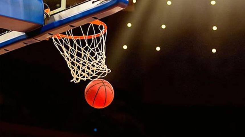 İstanbul &Uuml;niversitesi 75-63 Canik Belediyespor