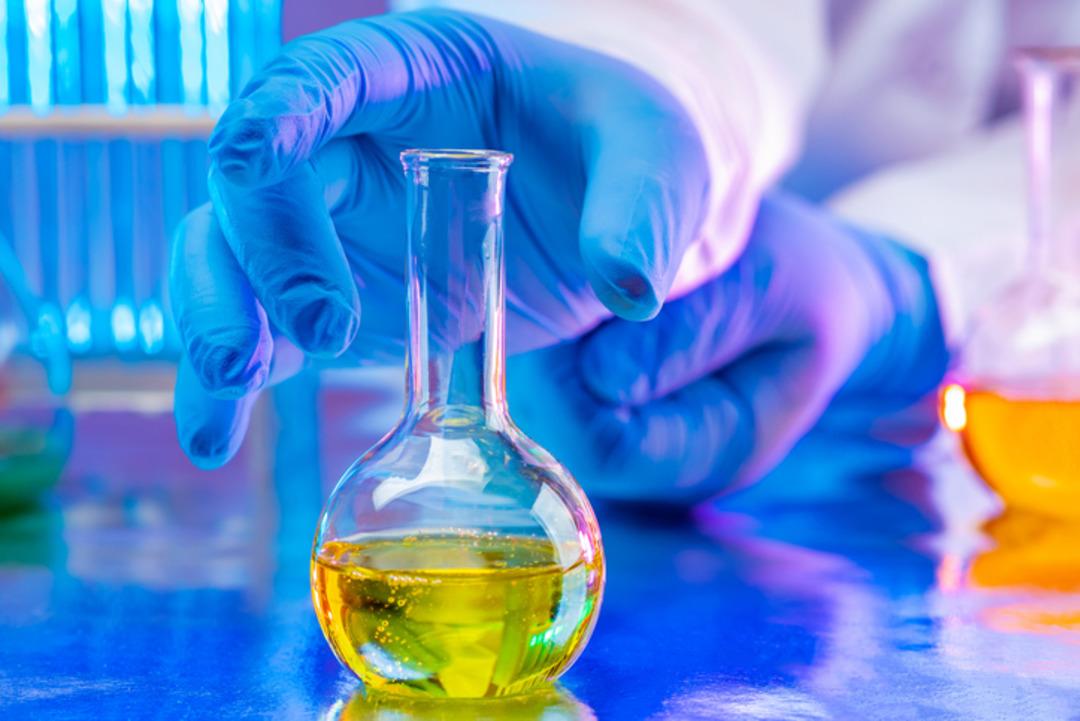 Genç kimyagerden inanılmaz buluş! O ilacın maliyetini 75 dolardan 12,5 dolara kadar düşürdü!  1