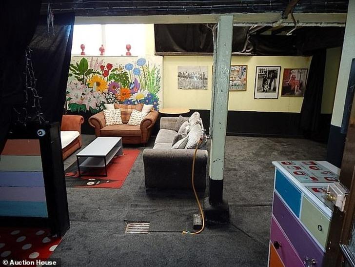 Müstakil ev gibi görünüyor ama içine giren şoka giriyor! Labirent gibi ev gündem oldu G1