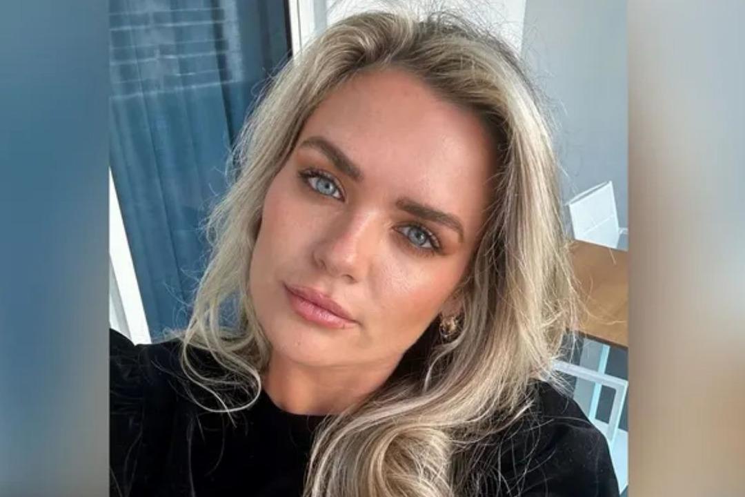 Bikini tasarımcısı genç kadın 60 yaşındaki adamın lüks yatında ölü bulundu! Yarı çıplak iskeleye koştu... 1