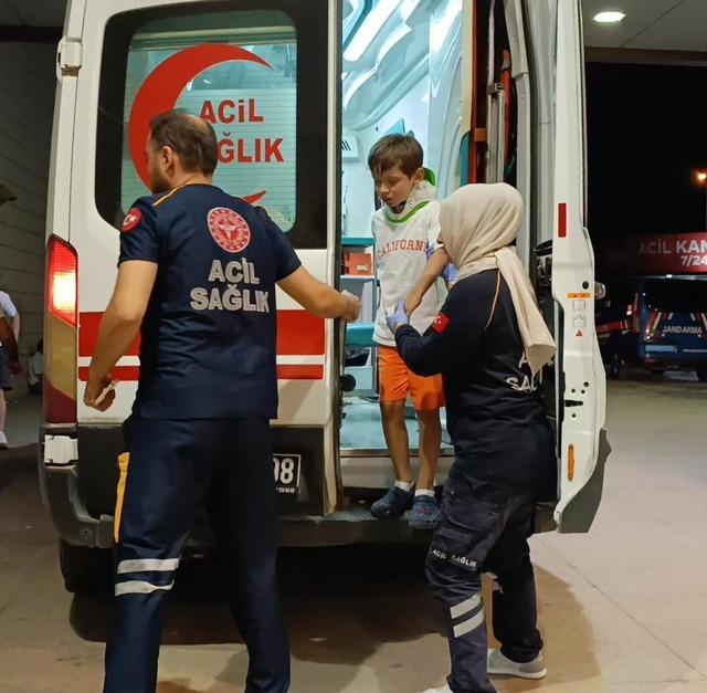 Motosiklet kazasında ağır yaralandı 2