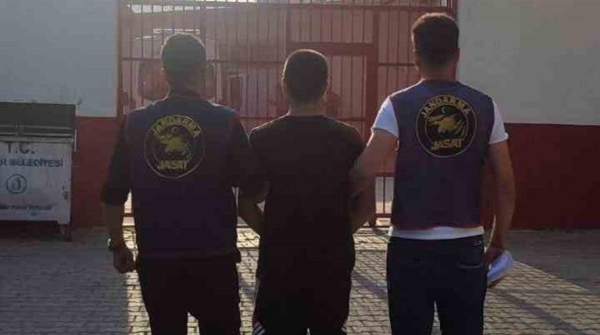 Aranan şahıs operasyonla yakalandı