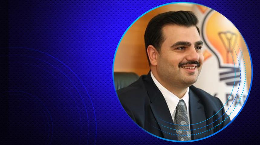 AK Parti'de fotoğraf tartışması! Eyyüp Kadir İnan isim vermeden eleştirdi: "Cumhurbaşkanımızın fotoğrafı istismar aracı değildir"