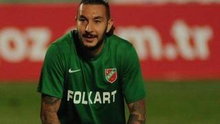 Necati Ateş Karşıyaka'da kadro dışı bırakıldı!