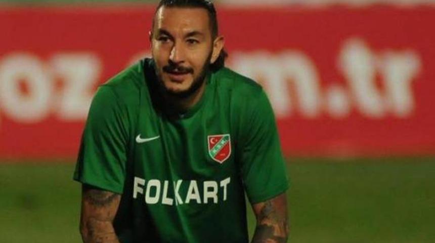 Necati Ateş Karşıyaka'da kadro dışı bırakıldı!