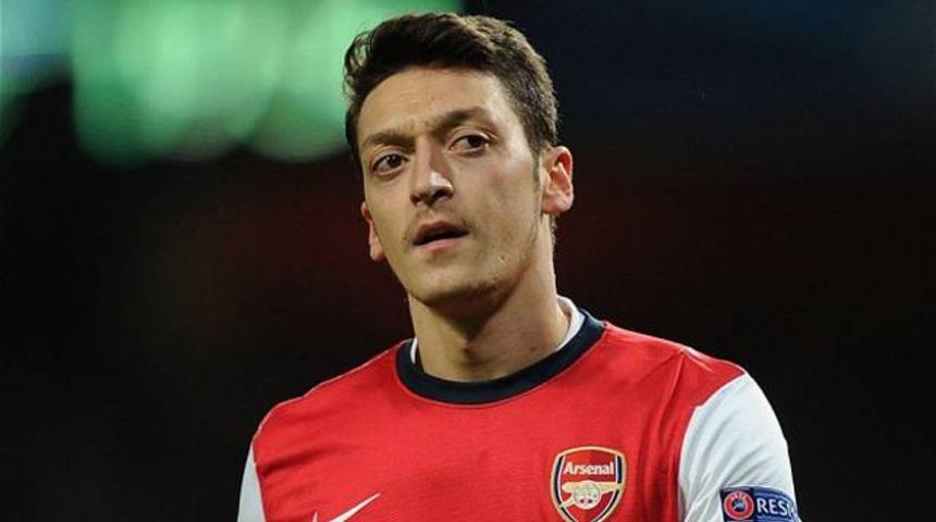 Mesut &Ouml;zil'den ayrılık a&ccedil;ıklaması