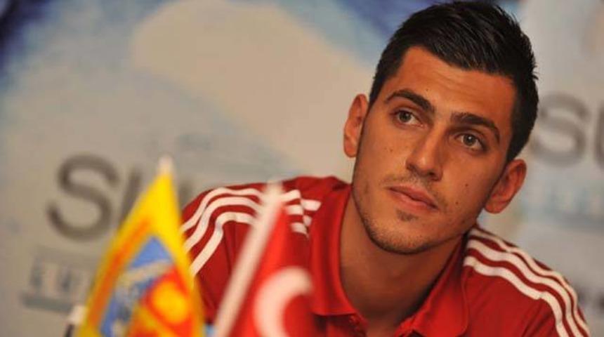 Ceyhun G&uuml;lselam geri mi d&ouml;n&uuml;yor?