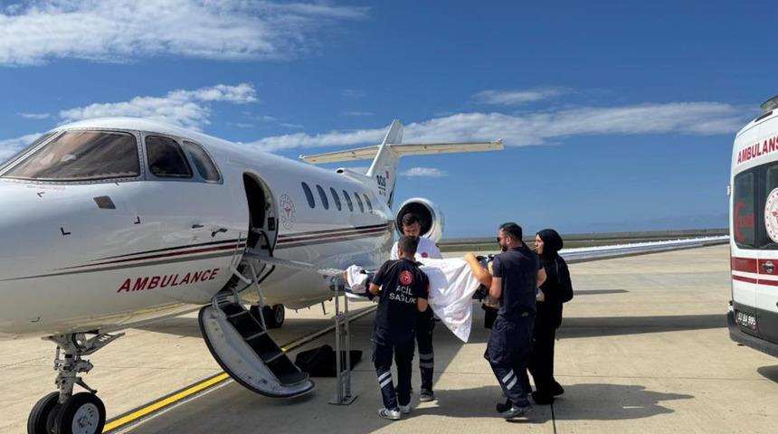 Ambulans uçak 22 yaşındaki hasta için havalandı