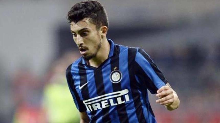 Alex Telles geri d&ouml;n&uuml;yor