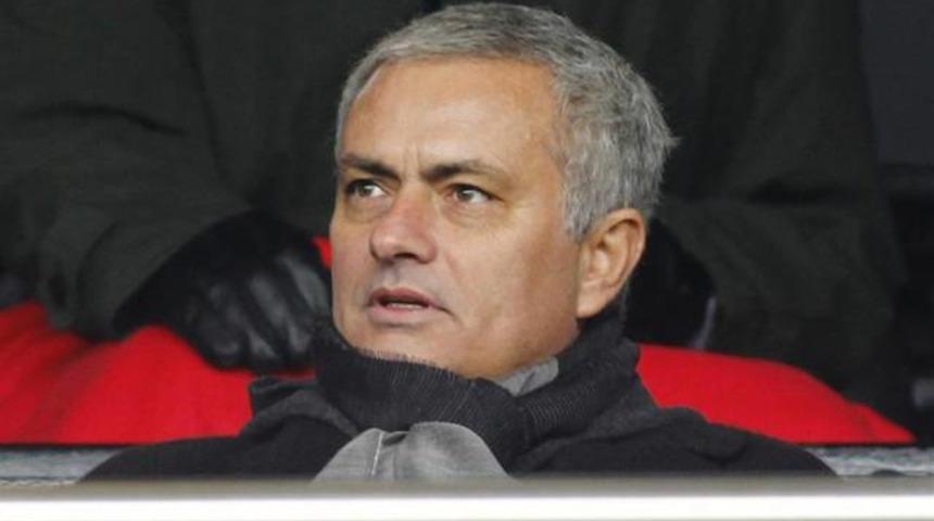 Mourinho'ya 3 yıl i&ccedil;in 60 milyon sterlin