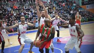 Muratbey Uşak Sportif 79-72 Pınar Karşıyaka