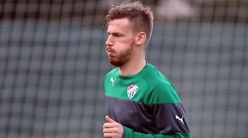 Serdar Aziz Fenerbah&ccedil;e'ye doğru