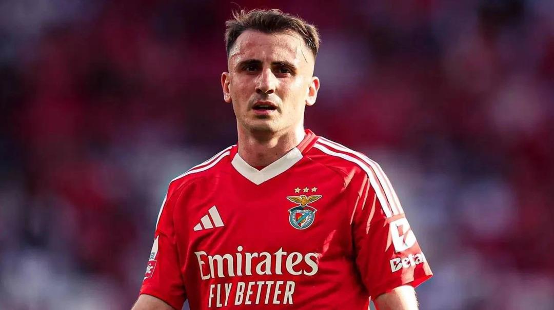 Fenerbahçe nin Kerem Aktürkoğlu için yaptığı teklif sızdırıldı! İşte rakam rakam tüm detaylar... 2