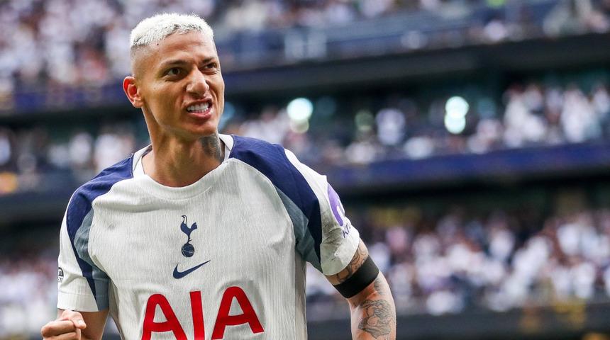 Tottenham'ın yıldızı Richarlison yılın golünü attı! Sosyal medyada paylaşım rekoru kırıyor