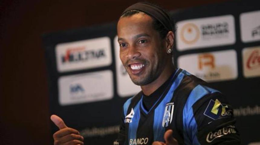 Trabzonspor'un hedefi Ronaldinho!