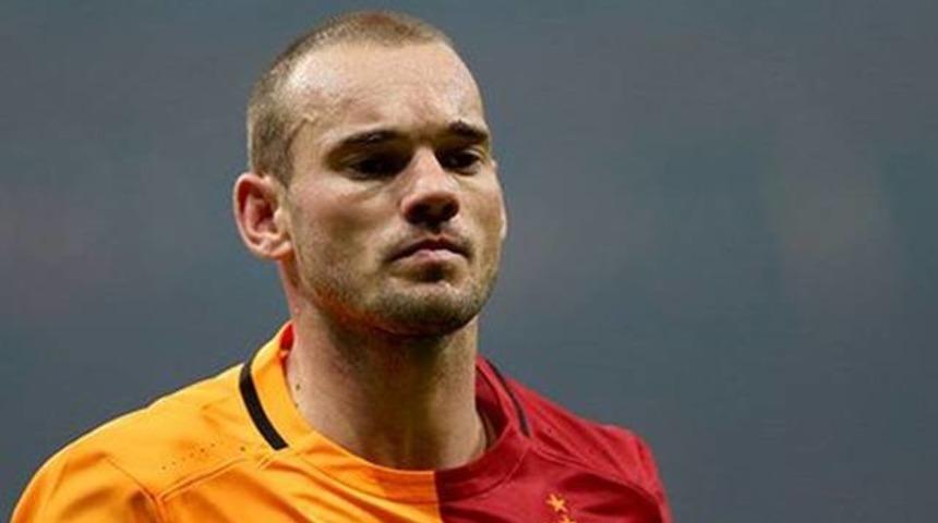 Sneijder 3 hafta daha yok