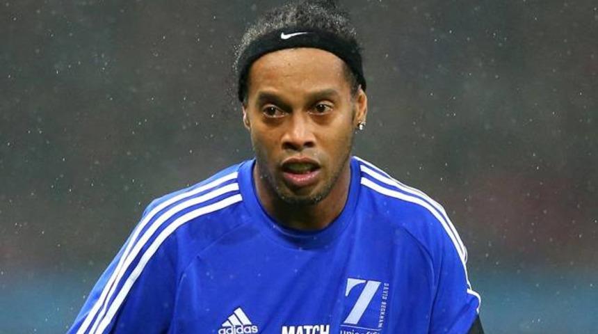 Ronaldinho teklifine anında ret!