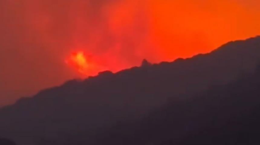 Çanakkale'de orman yangını: Gelibolu'da tahliye edilen köylerin sayısı 5'e yükseldi