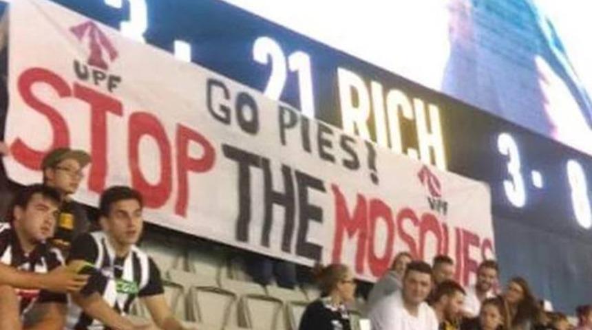 Avustralya&rsquo;da skandal pankart! &Uuml;lke ayağa kalktı