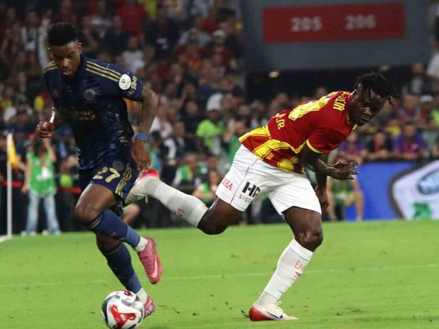 Fenerbahçe, Göztepe deplasmanından beraberlikle ayrıldı!