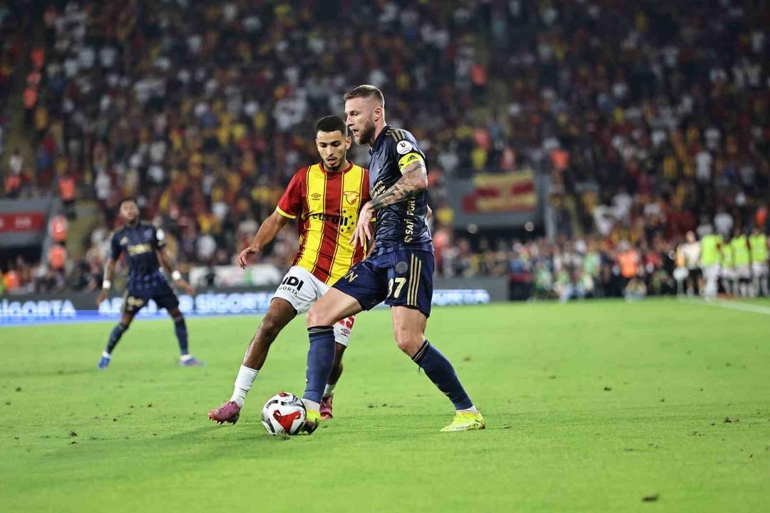 Fenerbahçe, Göztepe deplasmanından beraberlikle ayrıldı! 3