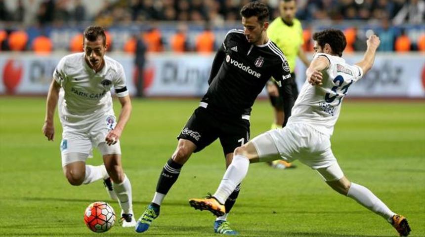 Beşiktaş Kasımpaşa'ya 2-1 mağlup oldu