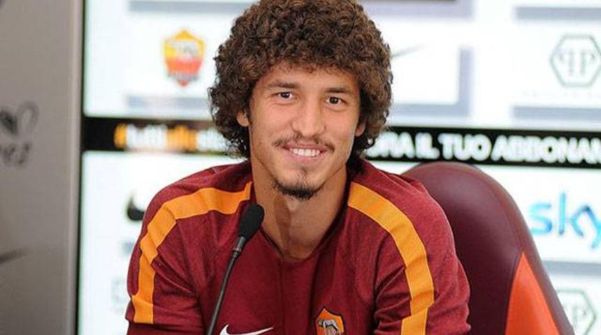 Salih U&ccedil;an Fenerbah&ccedil;e'ye d&ouml;n&uuml;yor!