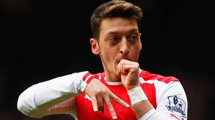 Fenerbah&ccedil;e Mesut &Ouml;zil ile g&ouml;r&uuml;şt&uuml; iddiası