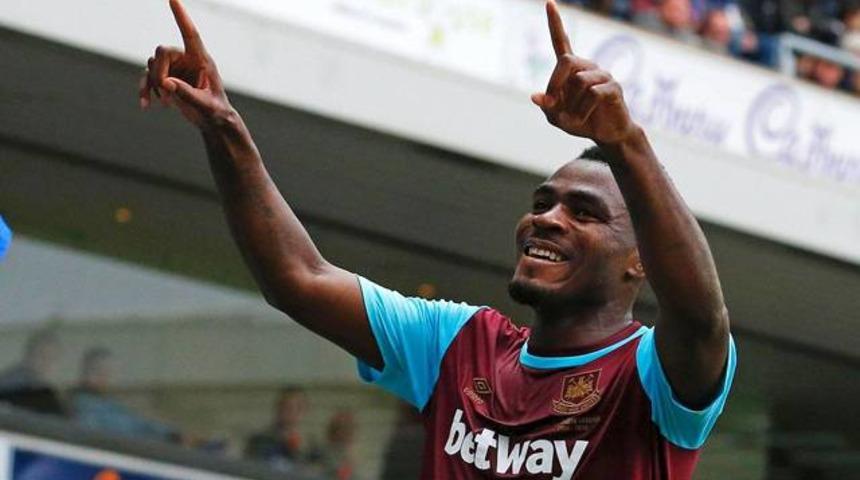 Bilic'ten flaş Emenike a&ccedil;ıklaması