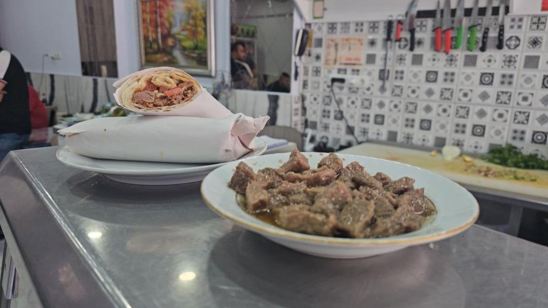 Yeni bir lezzet ortaya çıktı: Kavurmalı çiğköfte! Sadece Elazığ da: "Buluşumuz şöhret oldu, çok beğeniyorlar" 3