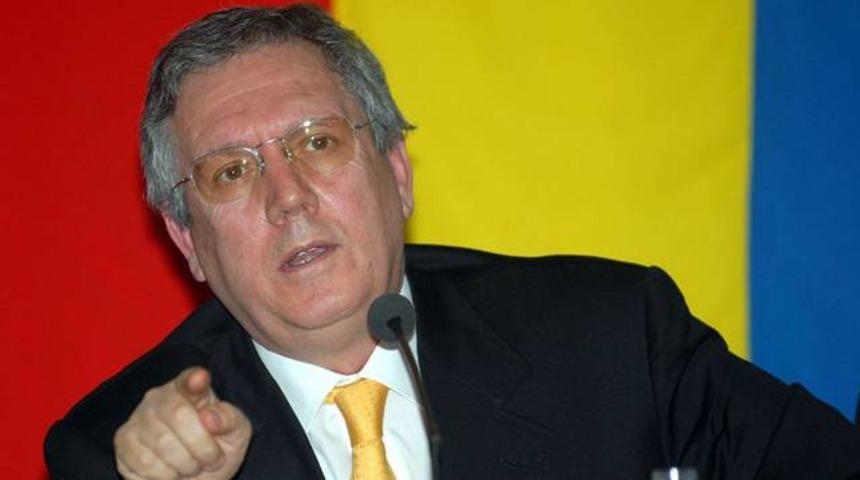 Aziz Yıldırım ma&ccedil; sonunda &ccedil;ileden &ccedil;ıktı!