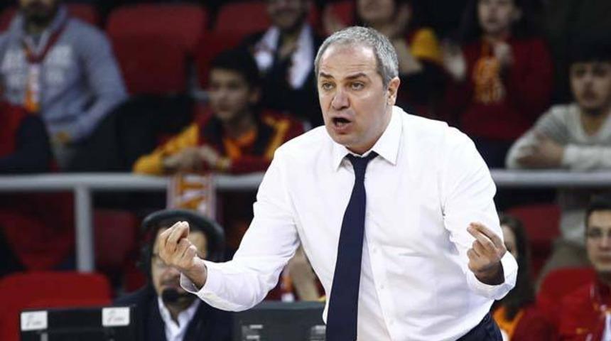 Ekrem Memnun'dan ayrılık kararı