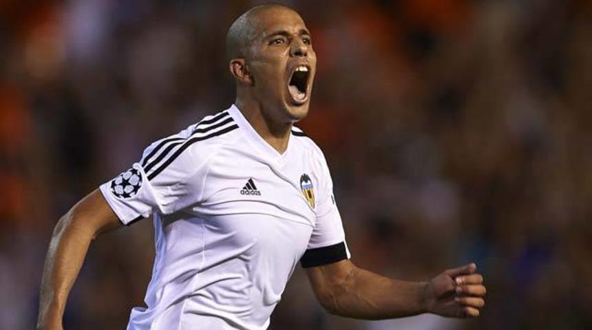 Feghouli Fenerbah&ccedil;e ile anlaştı iddiası