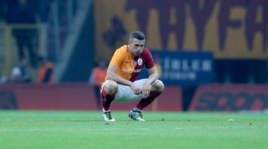 Podolski'den Volkan Demirel'e cevap