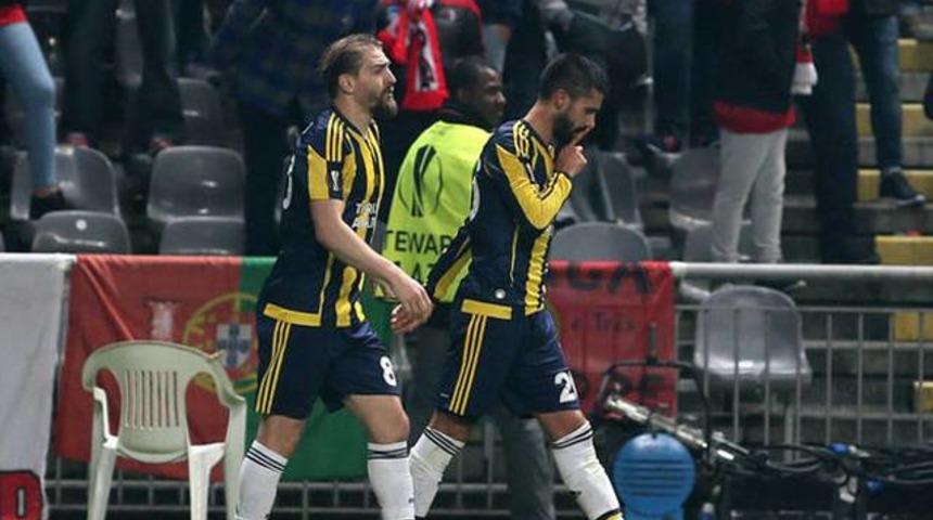 Caner Erkin'le Alper Potuk birbirine girdi