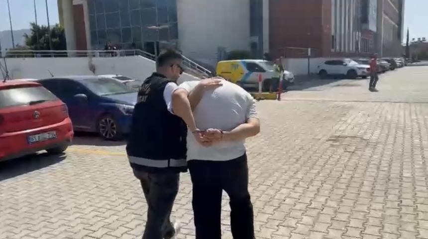 Hatay’da cinsel istismar suçundan aranan şahıs yakalandı