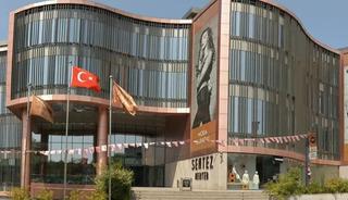 Koskoca AVM boş kaldı! Tekstil kalbinde kepenkler bir bir kapandı