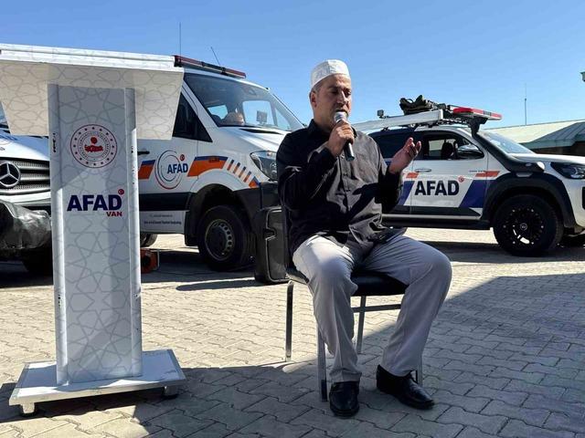 Marmara depreminde hayatını kaybedenler Van’da anıldı 1